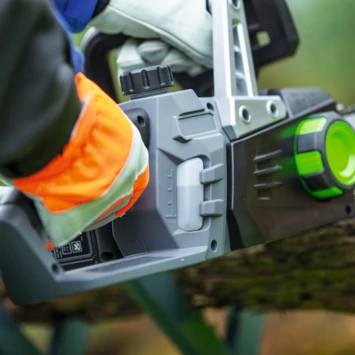 LUX 20V Kettingzaag Incl. 4.0Ah Accu + Lader - Afbeelding 5