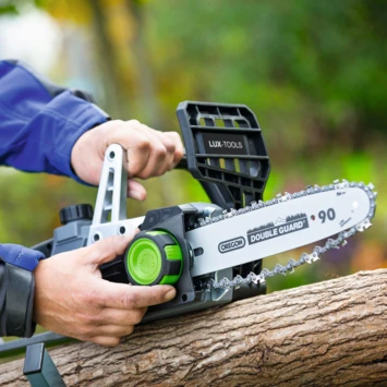 LUX 20V Kettingzaag Incl. 4.0Ah Accu + Lader - Afbeelding 7